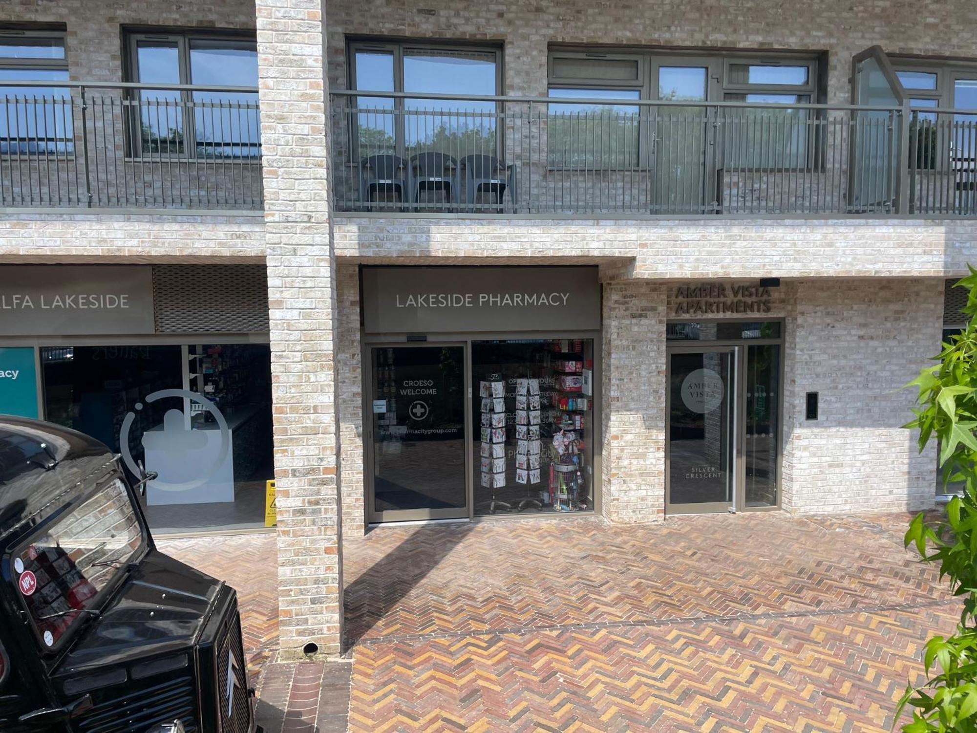 Amber Vista 2 Bedroom Apartments- Supermarket, Coffee Shop, Restaurants & Parking Below Cardiff Dış mekan fotoğraf