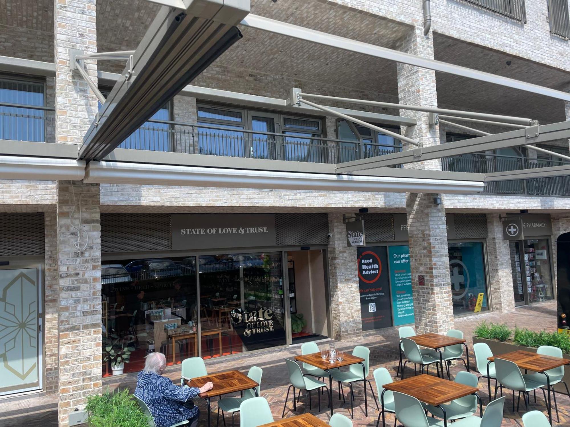 Amber Vista 2 Bedroom Apartments- Supermarket, Coffee Shop, Restaurants & Parking Below Cardiff Dış mekan fotoğraf